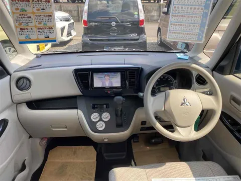 Mitsubishi eK Space