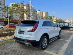 Cadillac XT4