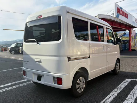 Mitsubishi Minicab Van