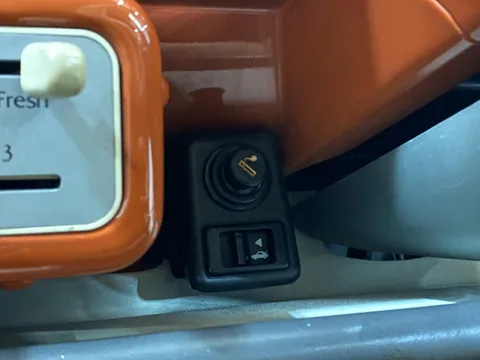 Nissan Pao