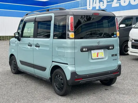 Suzuki Spacia Gear