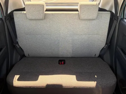 Daihatsu Mira Tocot