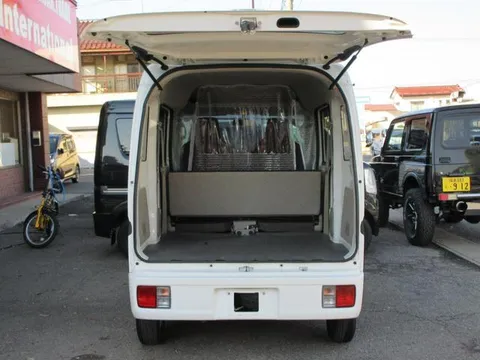 Nissan Clipper