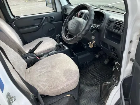 Mazda Scrum Truck
