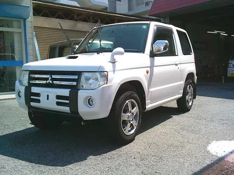 Mitsubishi Pajero Mini