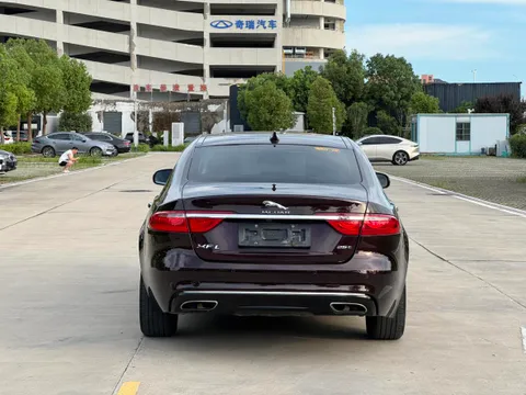 Jaguar XFL