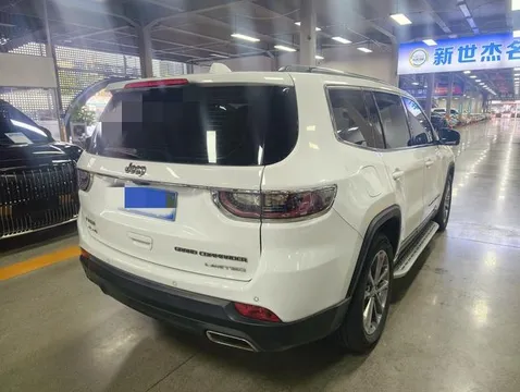 Jeep Grand Commander