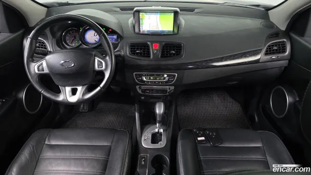 Renault SM3
