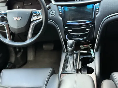 Cadillac XTS