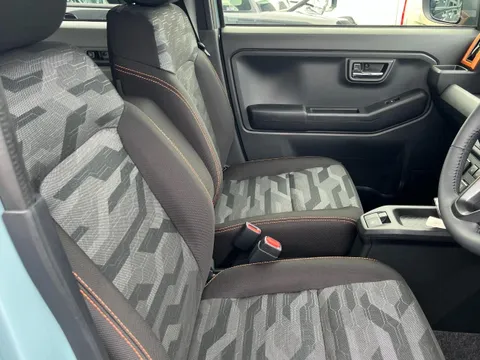 Daihatsu Taft