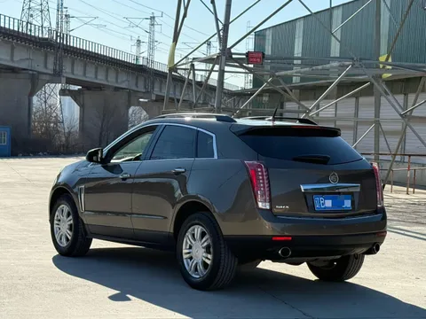 Cadillac SRX