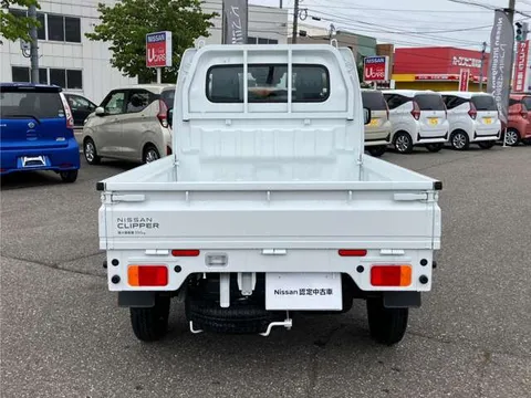 Nissan Clipper Truck