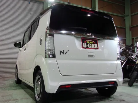 Honda N-BOX Slash