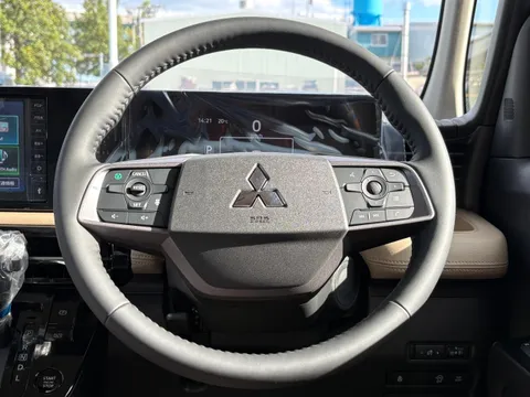 Mitsubishi Delica Mini