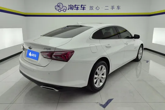 Chevrolet Malibu XL