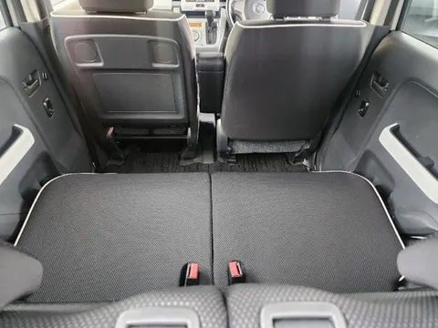 Mazda Flair Crossover