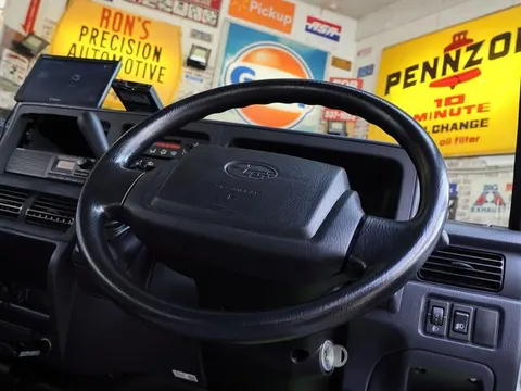 Subaru Sambar Van