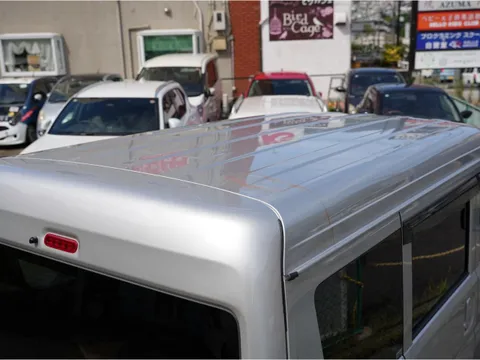 Mitsubishi Minicab Van