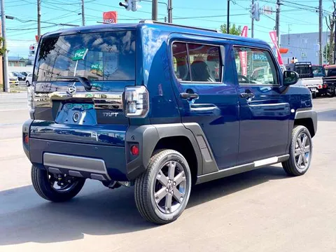 Daihatsu Taft