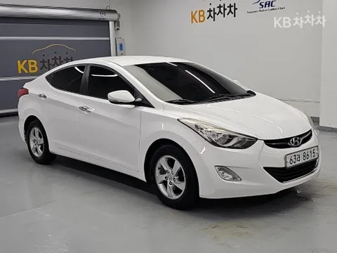 Hyundai Elantra (Avante)