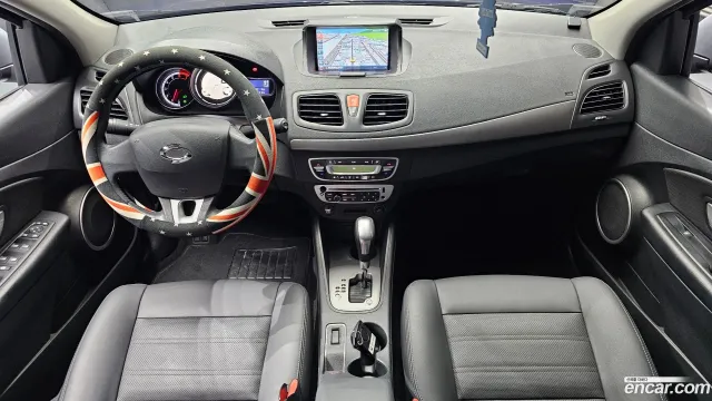 Renault SM3