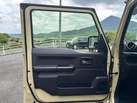 Suzuki Jimny Nomade