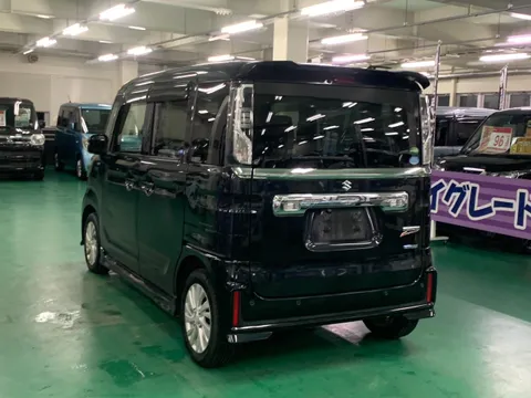 Suzuki Spacia Custom