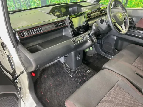 Suzuki Wagon R Stingray