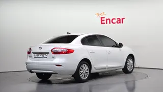 Renault SM3