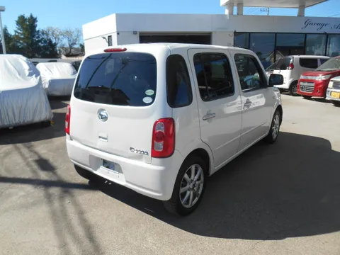 Daihatsu Mira Cocoa