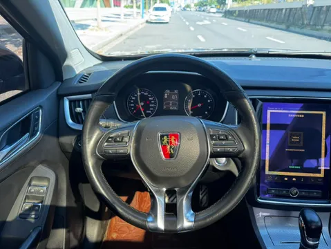 Roewe RX5