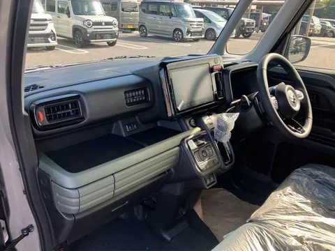 Suzuki Spacia Gear