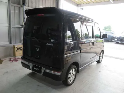 Daihatsu Atrai Wagon