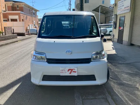 Toyota TownAce Van