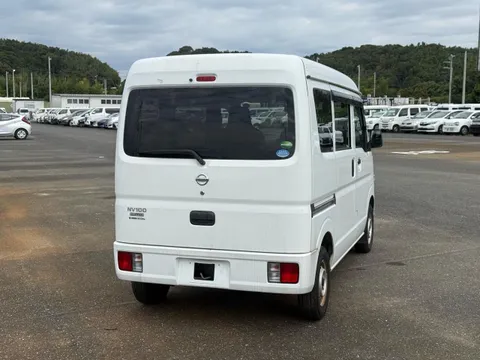Nissan Clipper