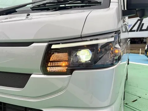 Nissan Clipper Truck