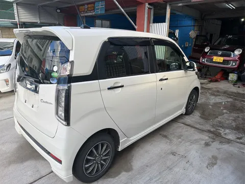Honda N-WGN Custom