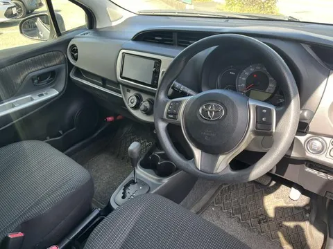 Toyota Yaris (Vitz)