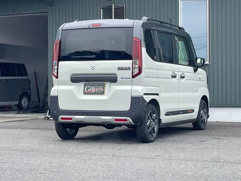 Suzuki Spacia