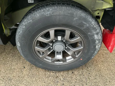 Suzuki Jimny Sierra