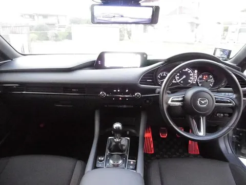 Mazda MAZDA3 Fastback