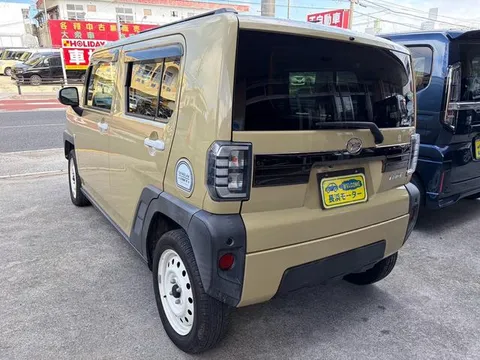 Daihatsu Taft