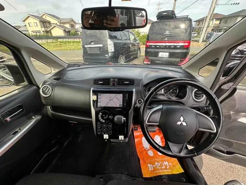 Mitsubishi eK Custom