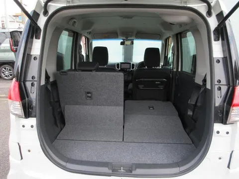 Mitsubishi Delica D:2