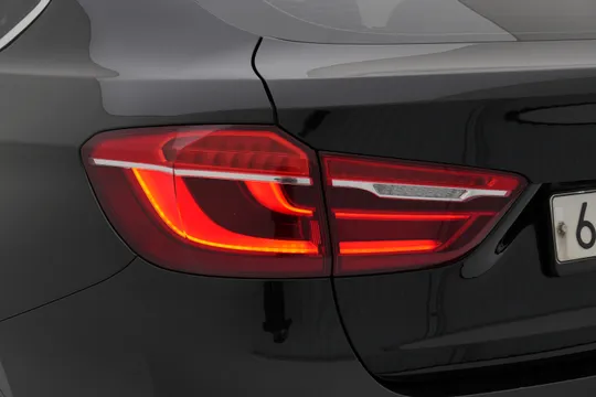 BMW BMW