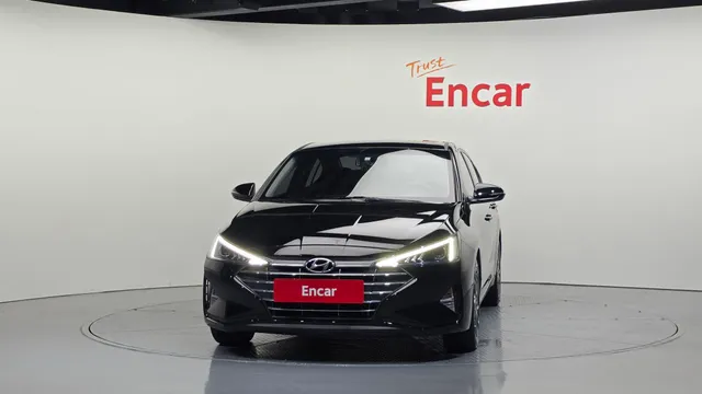 Hyundai Elantra (Avante)