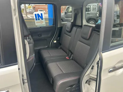 Suzuki Spacia Custom