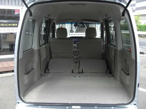 Daihatsu Atrai Wagon