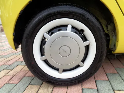 Daihatsu Mira Tocot
