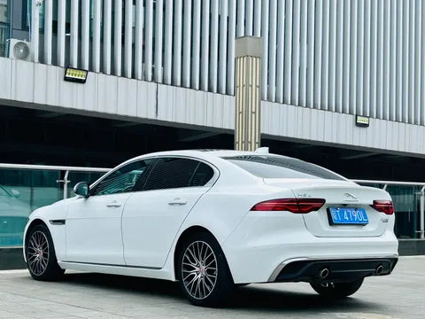 Jaguar XEL